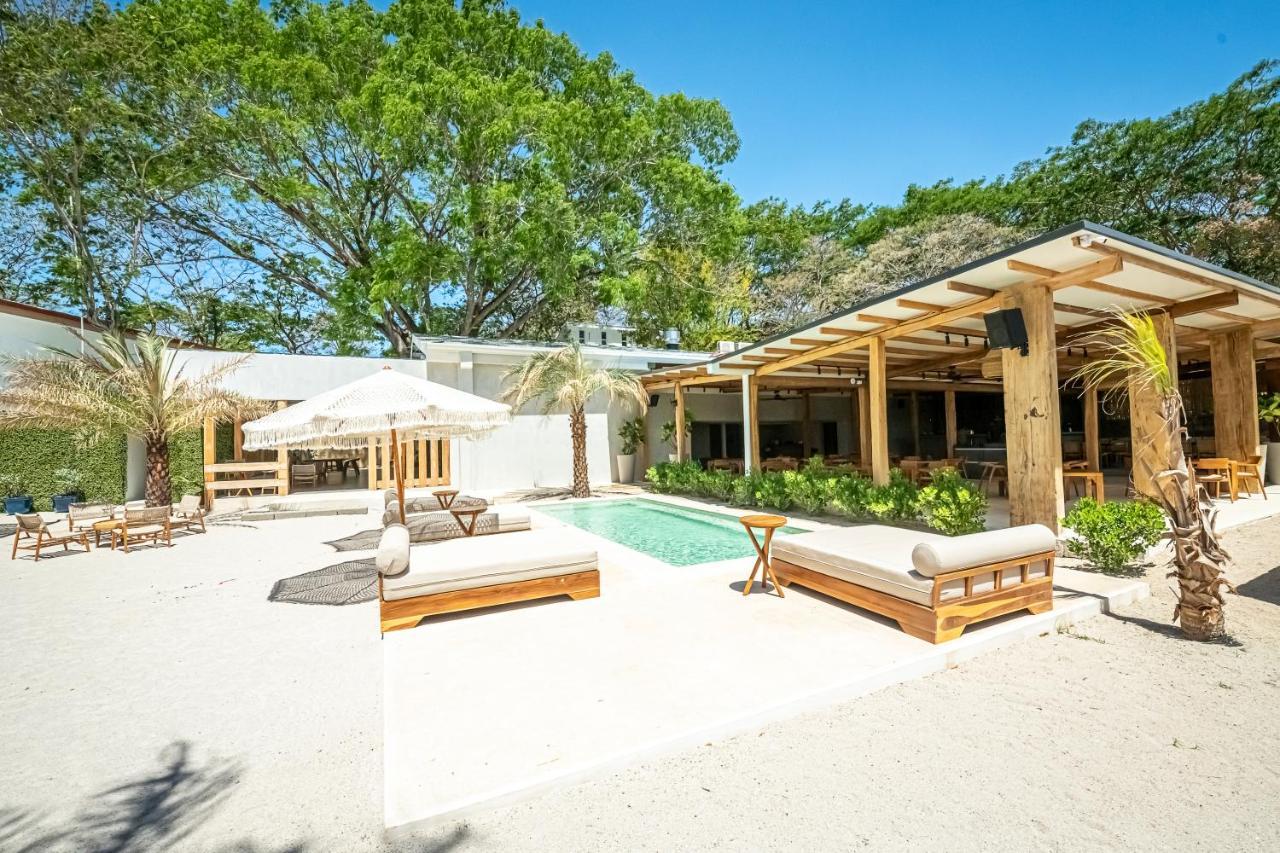 Hotel Elmoro Tamarindo Exterior foto